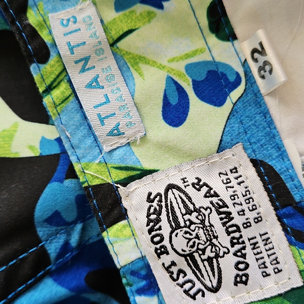 Just Bones Boardwear Tropical Print Board Shorts Size 32โ - Picture 15 of 15